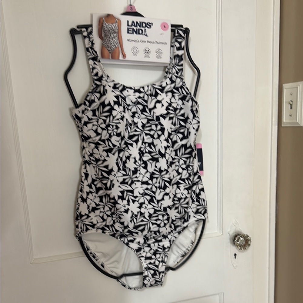 Lands' End Black and White Floral One Piece Swimsuit